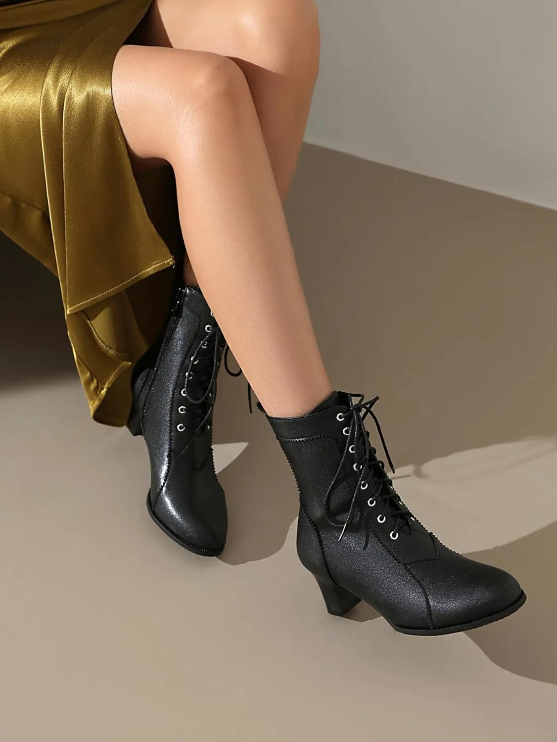 BEAUPAS Women's Lace-Up Combat Boots Block Heel Ankle Booties Mid Heel Victorian Boots