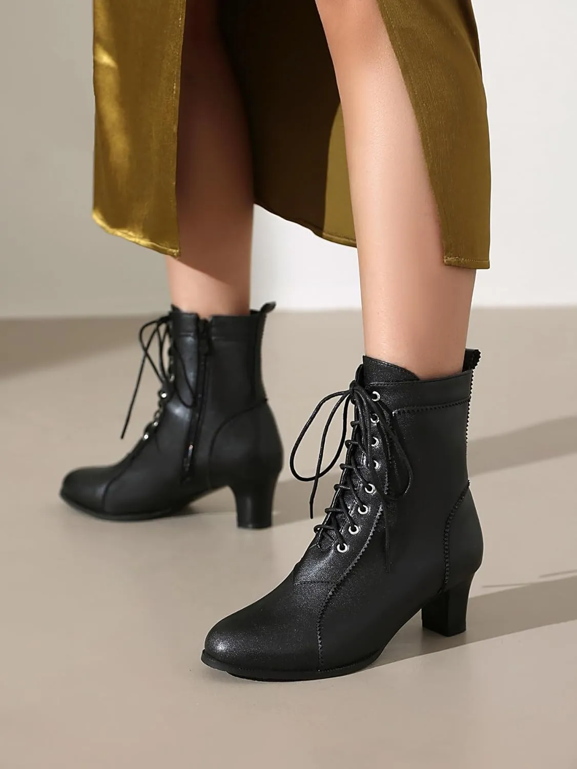 BEAUPAS Women's Lace-Up Combat Boots Block Heel Ankle Booties Mid Heel Victorian Boots