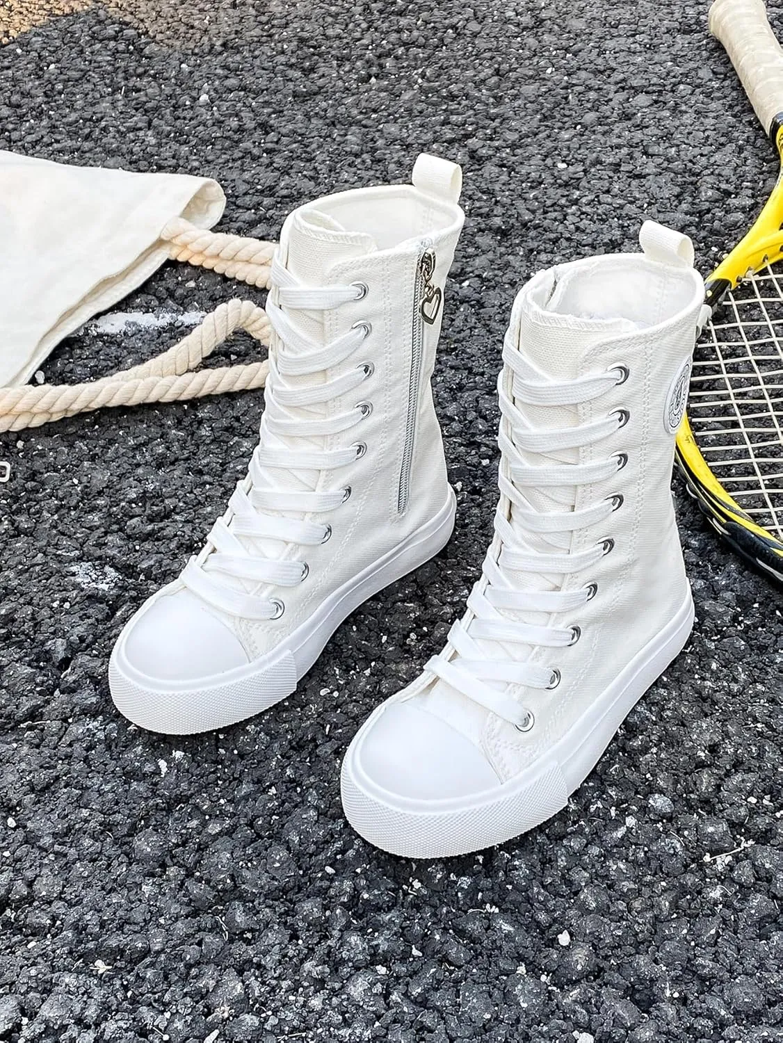 Boys and Girls High Top Children's Canvas Shoes Fashion Street Dance White Campus Shoes Outdoor Leisure Sneakers Shoes