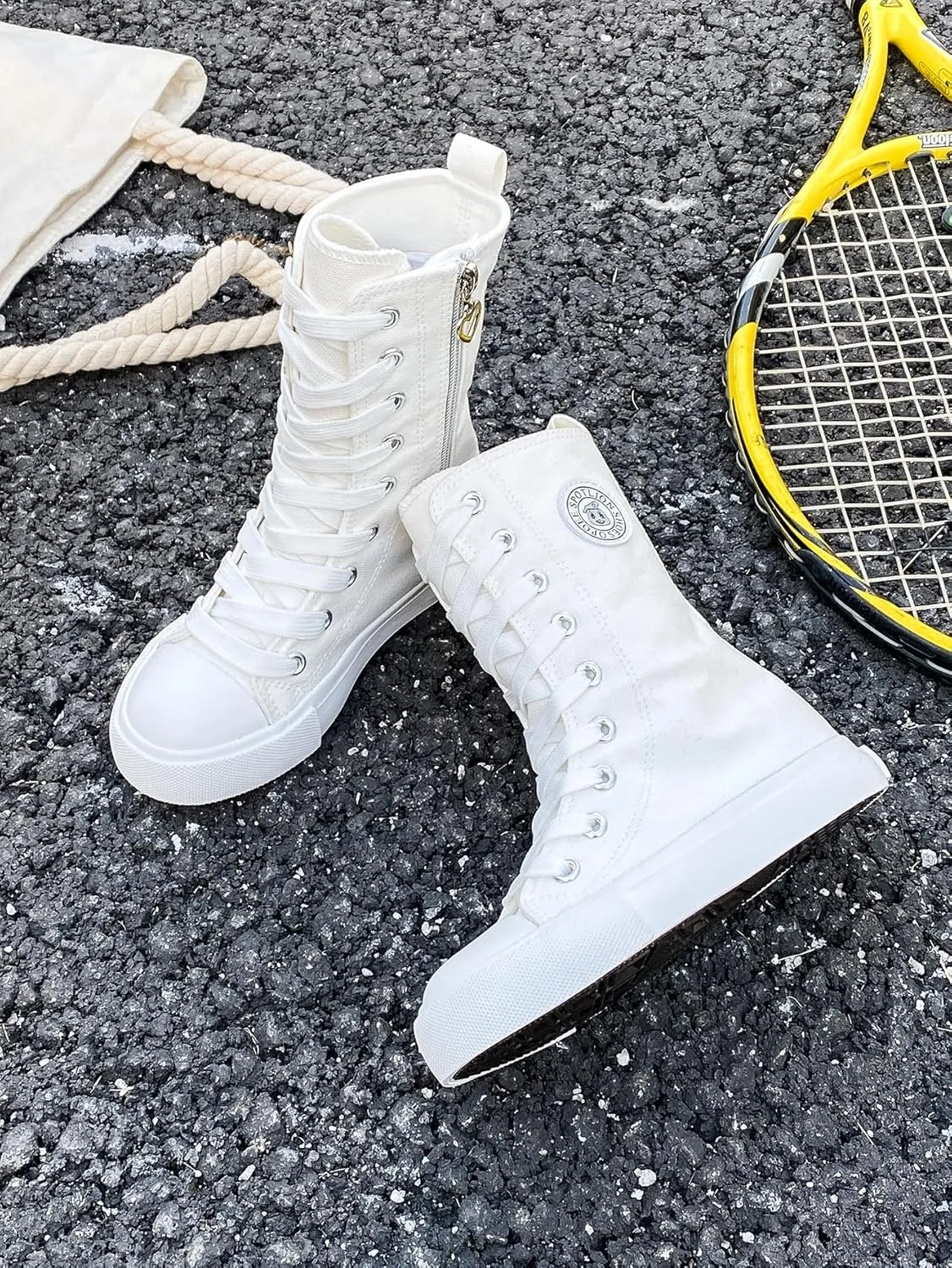 Boys and Girls High Top Children's Canvas Shoes Fashion Street Dance White Campus Shoes Outdoor Leisure Sneakers Shoes