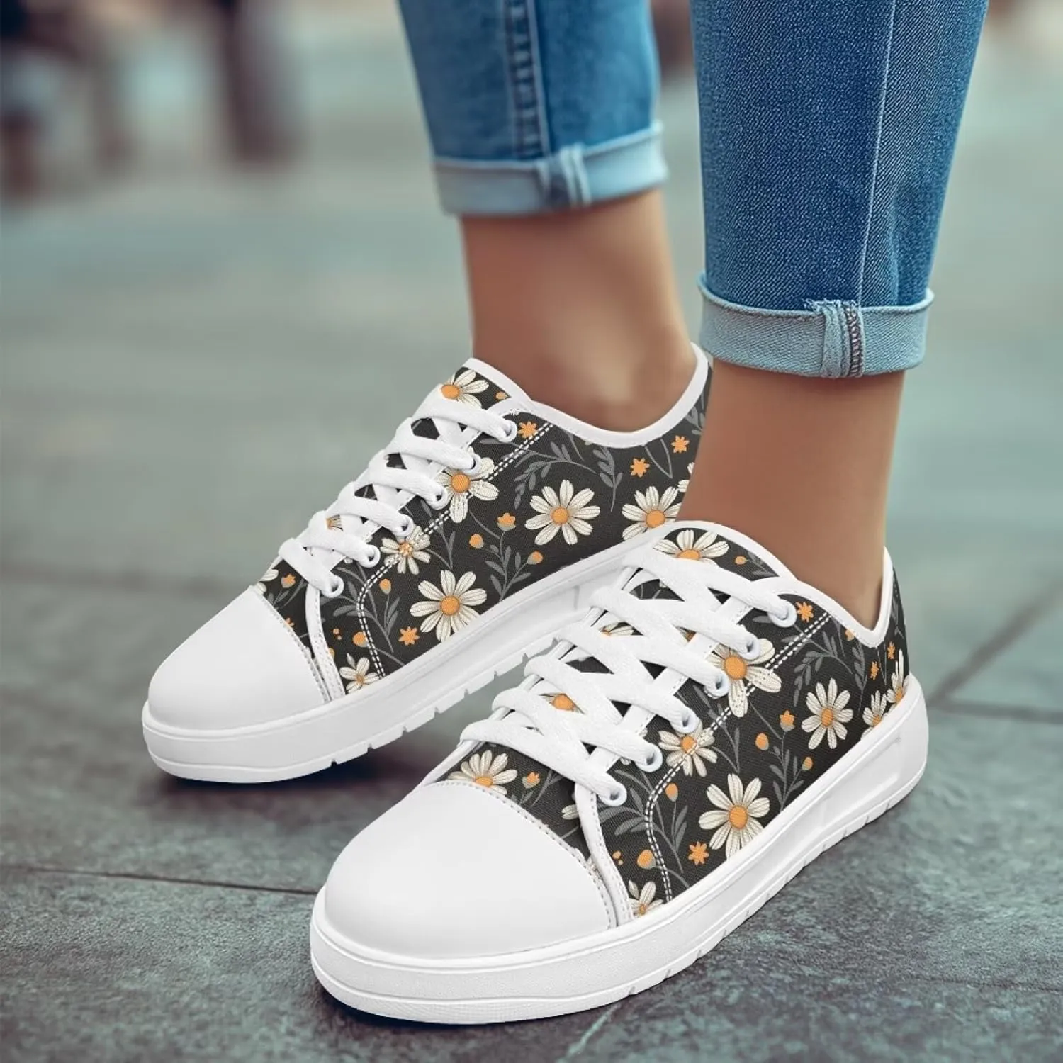 Canvas Shoes for Women Low Top Lace Up Tennis Shoes Girls Fashion Comfortable Sneakers Classic Casual Sneakers