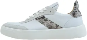 ECCO Women's Tray Street Sneaker