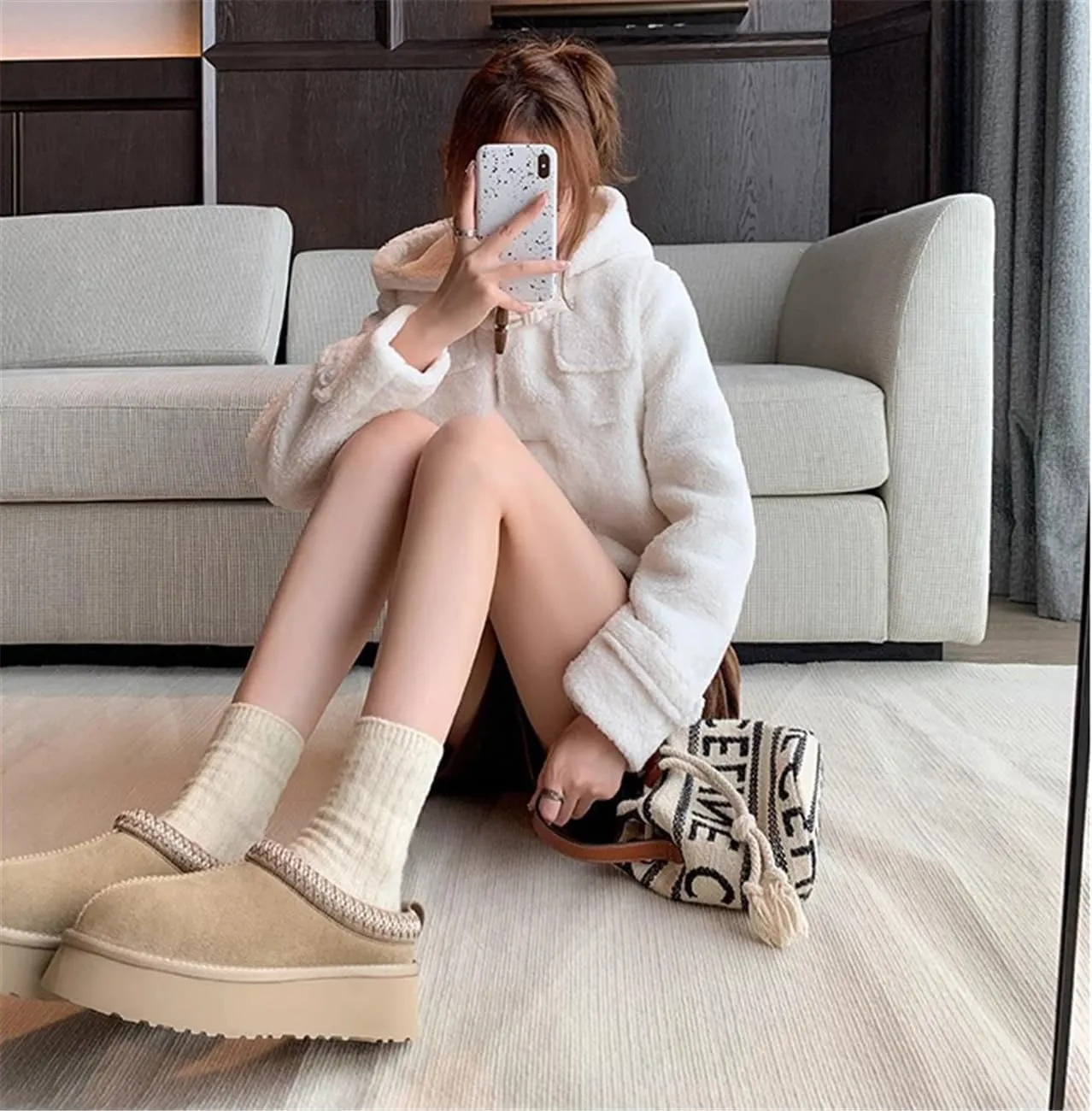 Fashion Platform Slippers for kids Fur Fleece Lined Short Ankle Boot boy girl Comfortable Warm Outdoor Indoor Home Non slip fuzzy big Little Kid Mini Boots