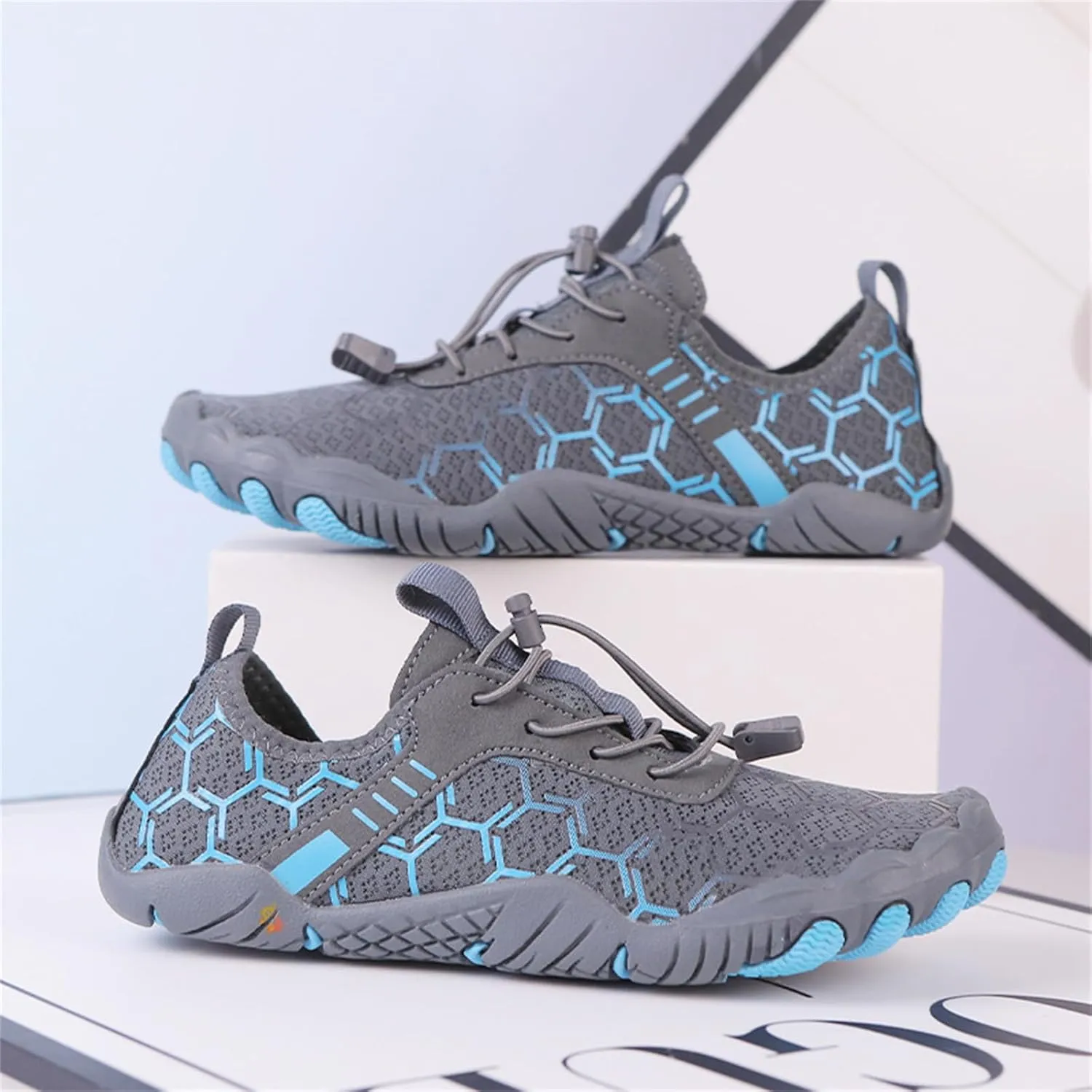 Hike Pro Footwear Barefoot Lightweight Barefoot with Wide Toe Box Caspar Pro Non-Slip & Waterproof Winter Barefoot Shoes Athletic Sport Riding Gym Workout Running Shoes
