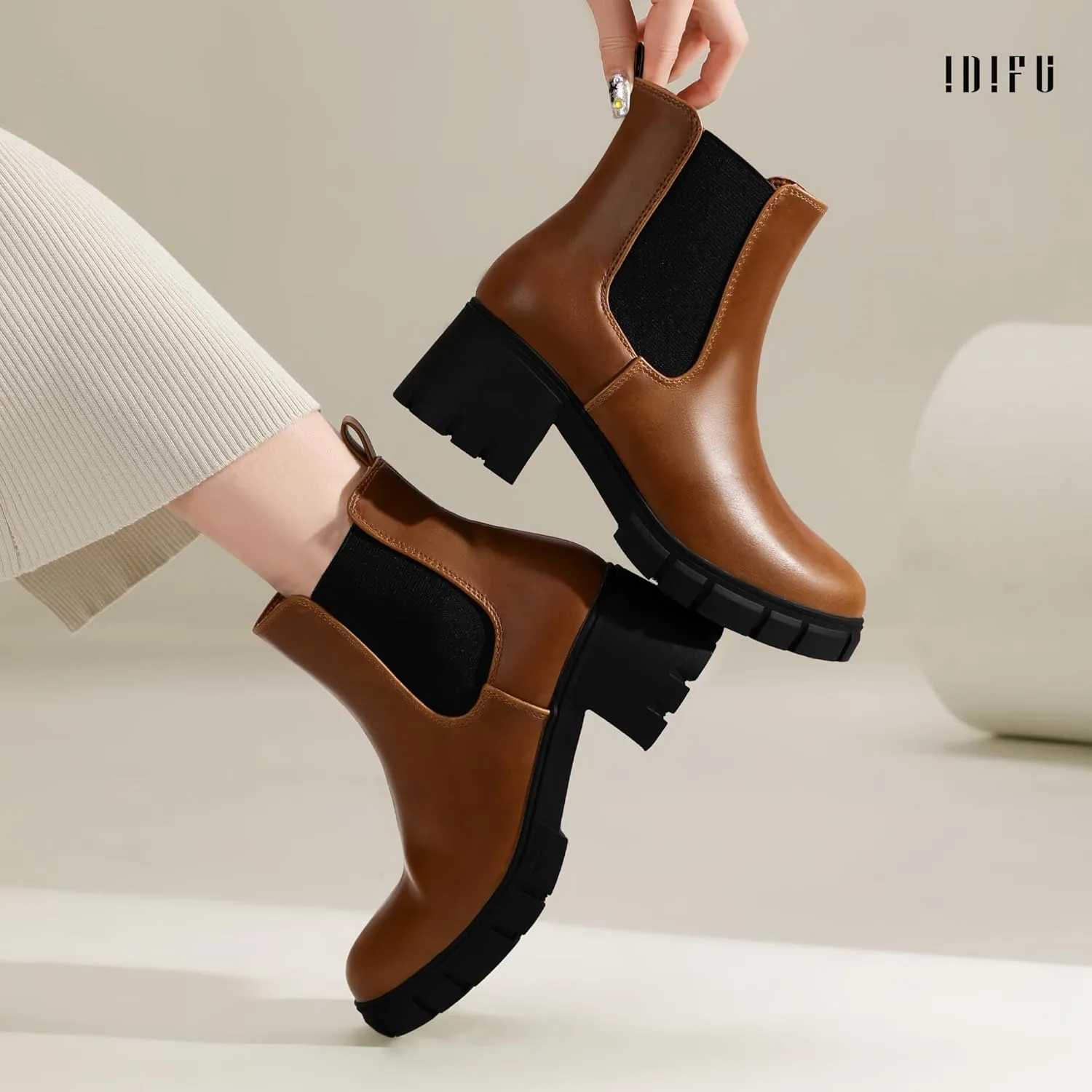 IDIFU IN2 Chelsea Boots Women Ankle Boots for Women Platform Low Chunky Block Heel Lug Sole Round Toe Fall Dress Boots for Women Comfortable Fashion Booties Cute Office Elastic Short Heeled Boots