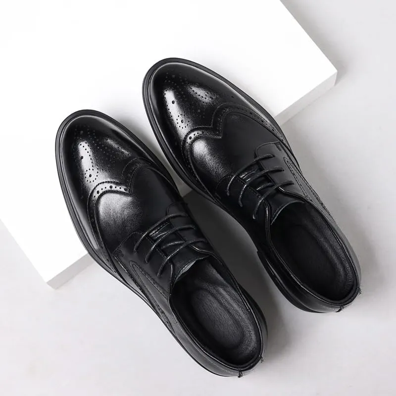 Men's Breathable Leather Wingtip Brogue Oxfords Fashion Classic Carved Lace Up Leather Low Heels Dress Shoes Anti-Slip Formal Duty Work Shoes