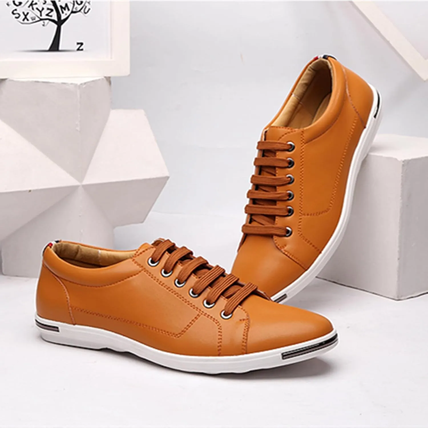 Men's Low Top Oxford Shoes Lace-Up Comfort Walking Casual Driving Shoes Fashion Flat Sneakers Round Toe Business Dress Shoes