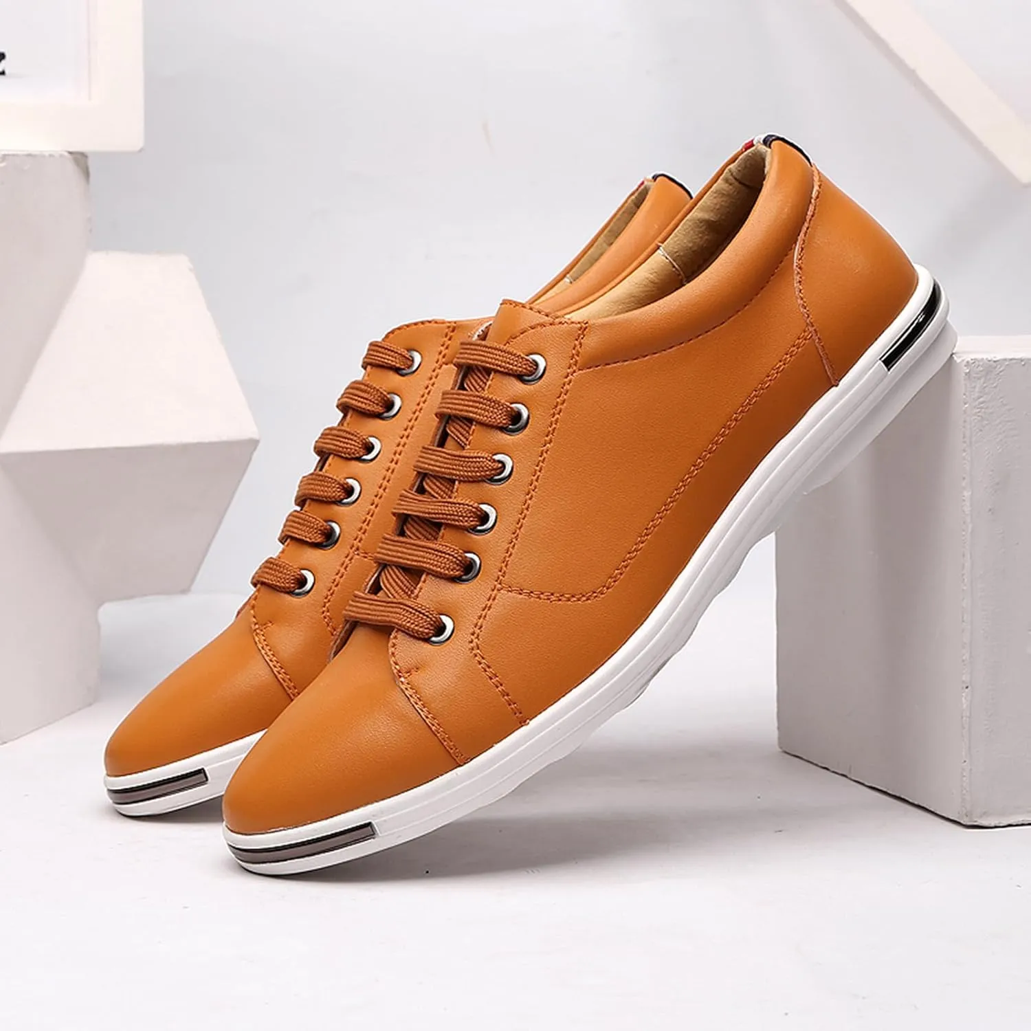 Men's Low Top Oxford Shoes Lace-Up Comfort Walking Casual Driving Shoes Fashion Flat Sneakers Round Toe Business Dress Shoes