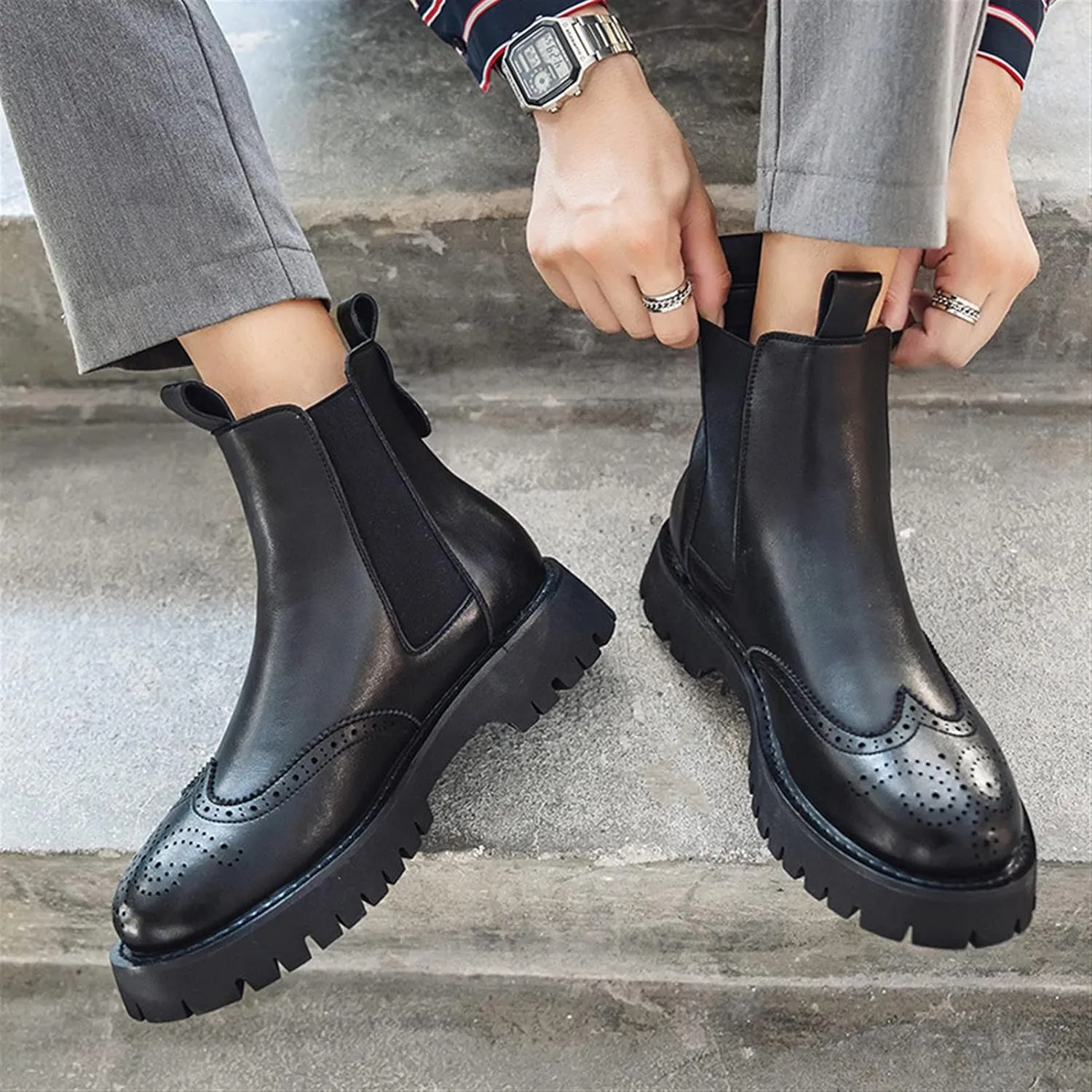 New Men Chelsea Boots Elastic Bandage Carved Brogue Win Tip Lrregular Bottom Vegan Leather Slip On Non Slip Wearable Waterproof Anti-slip Work Fashion
