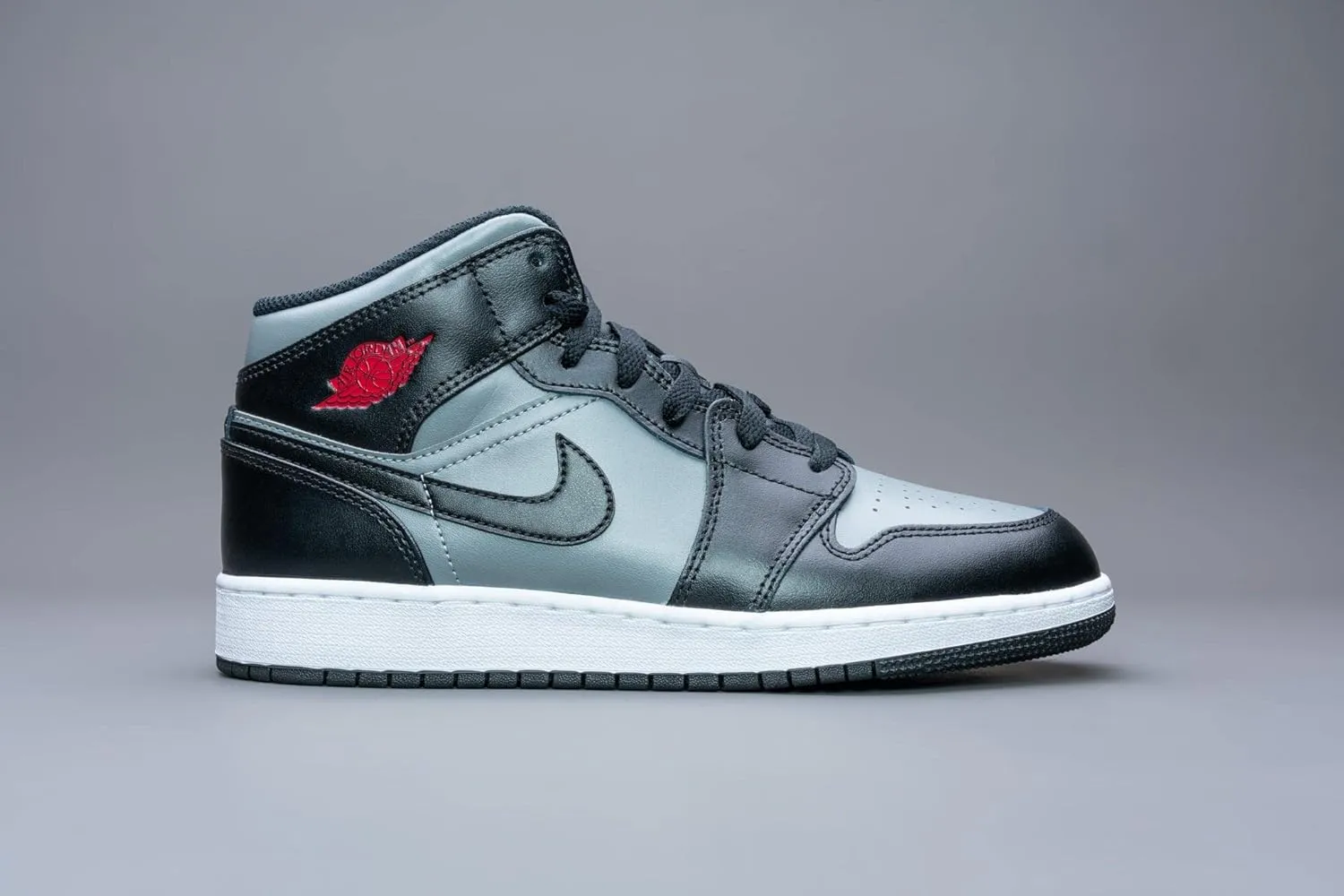 Nike Men Basketball Shoes Sneakers