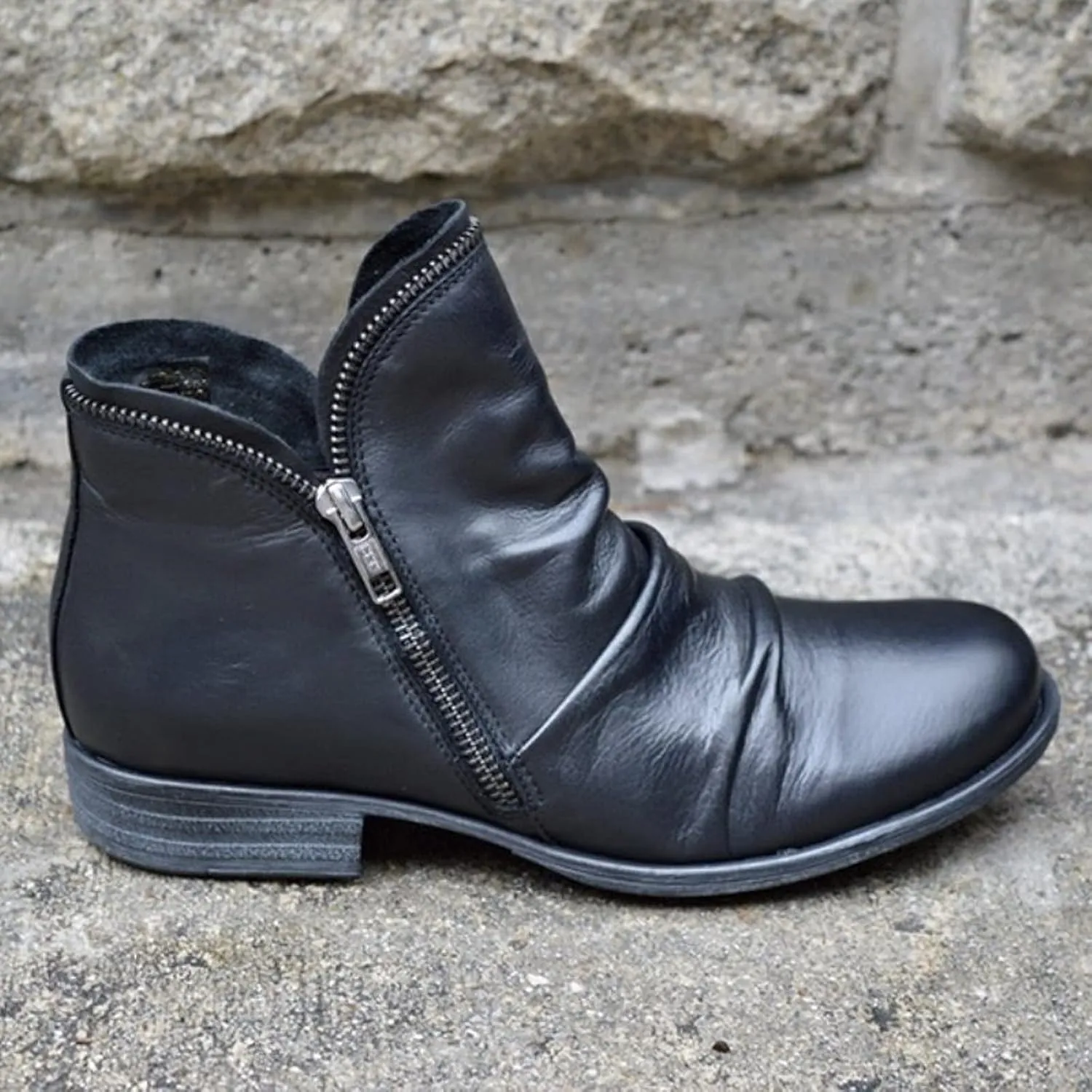 oiangi Womens Boots Fall 2022 Ankle Booties Vintage Slip on Round Toe Side Zipper Chunky Block Mid Heel Booties Solid Casual Comfy Outdoor Ladies Shoes