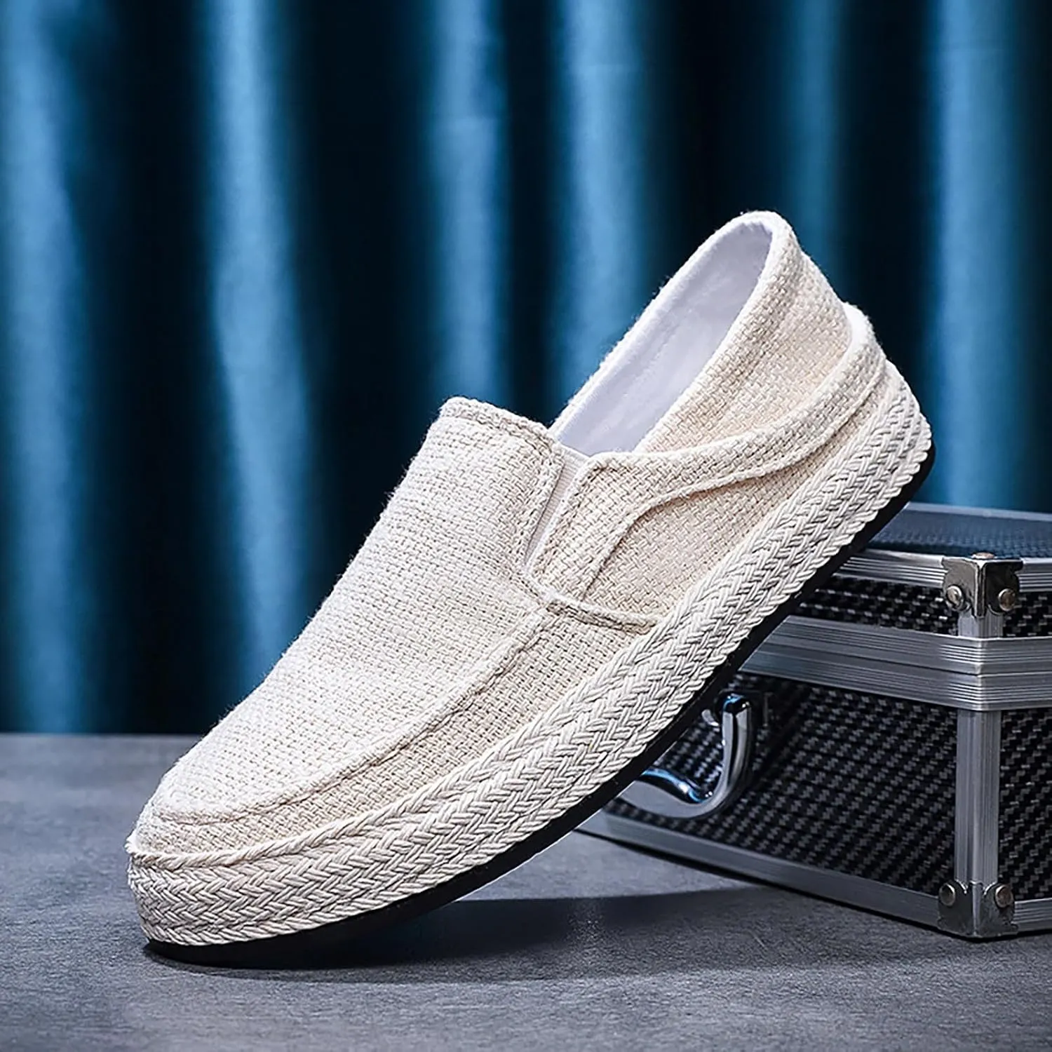 Slip on Loafers Men Comfort Memory Foam Breathable Mesh Fashion Low Top Sneakers Non Slip Travel Jogging Athletic Running Shoes