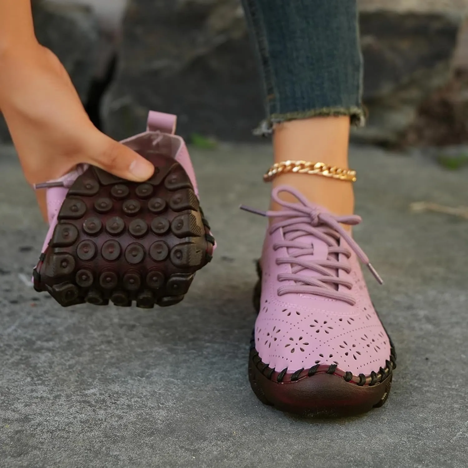 Women's Hollow Carved Soft Beef Tendon Sole Flat Shoes Fashion Leather Handmade Round Toe Lace Up Casual Loafers Comfort Breathable Orthopedic Walking Shoes