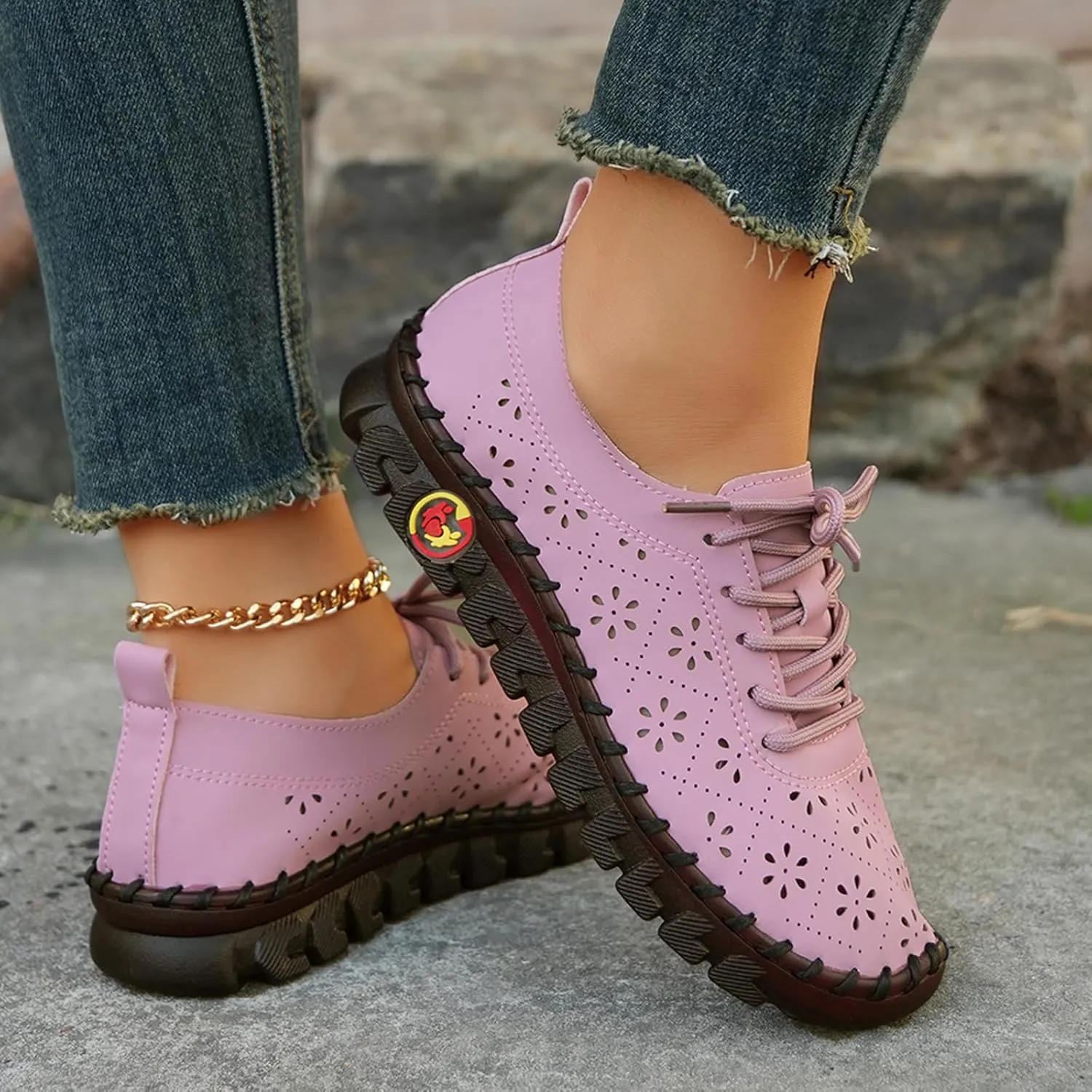 Women's Hollow Carved Soft Beef Tendon Sole Flat Shoes Fashion Leather Handmade Round Toe Lace Up Casual Loafers Comfort Breathable Orthopedic Walking Shoes