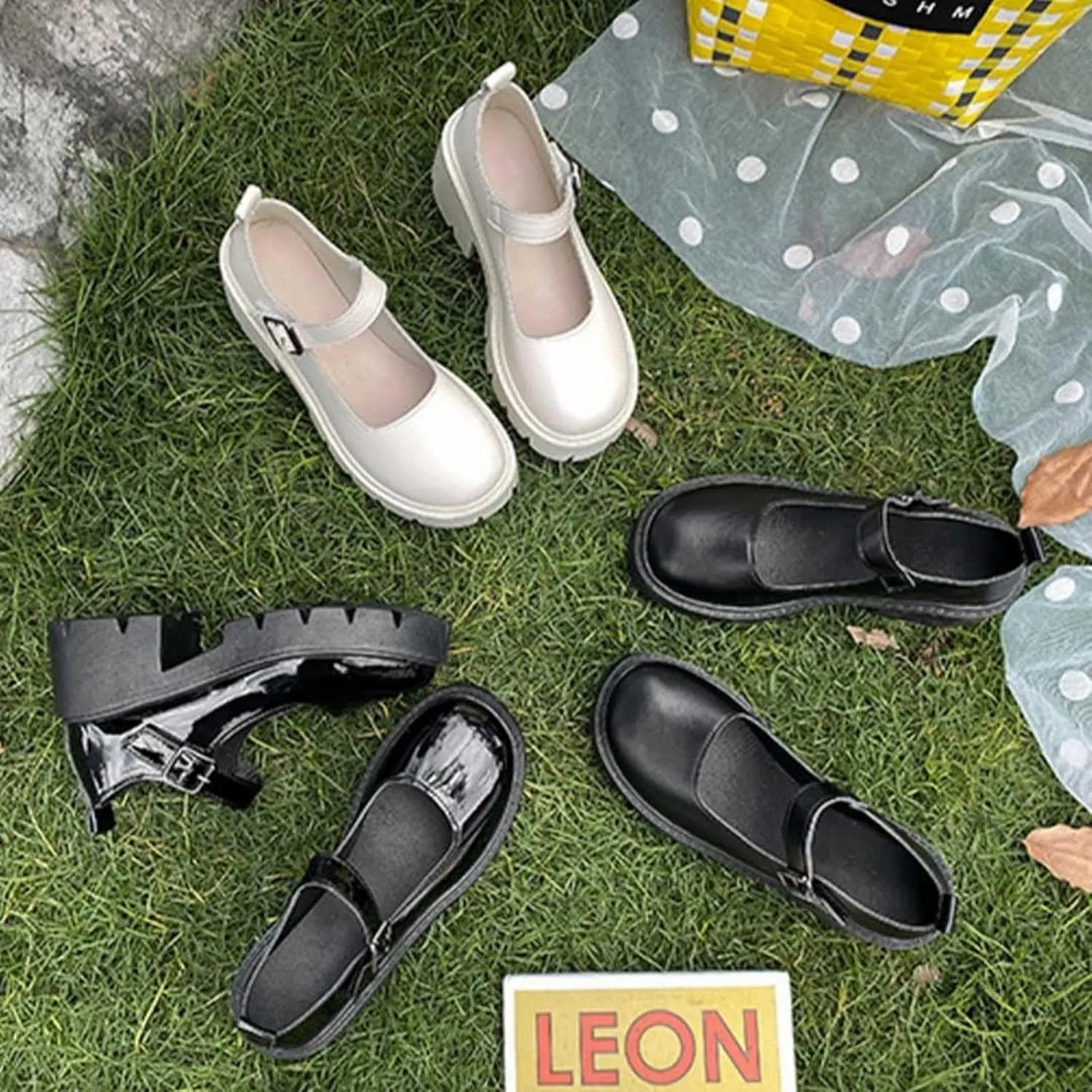 Women's Mary Jane Shoes Thick Sole Shoes Bow Pearl Decoration Gothic Sweet Looking Platform Shoes Woman Shoes Casual