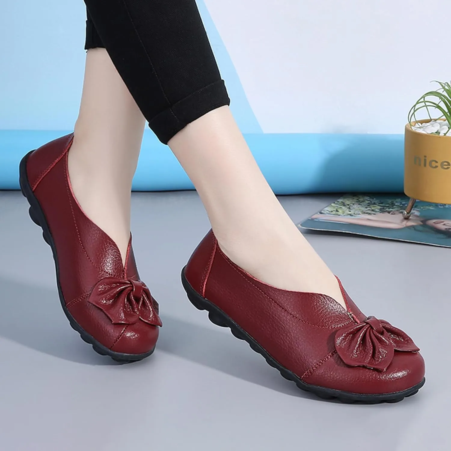 Women's Slip On Leather Loafers,Vintage Cute Handmade Bow Comfy Non-Slip Softsole Walking Casual Moccasins Dress Pumps