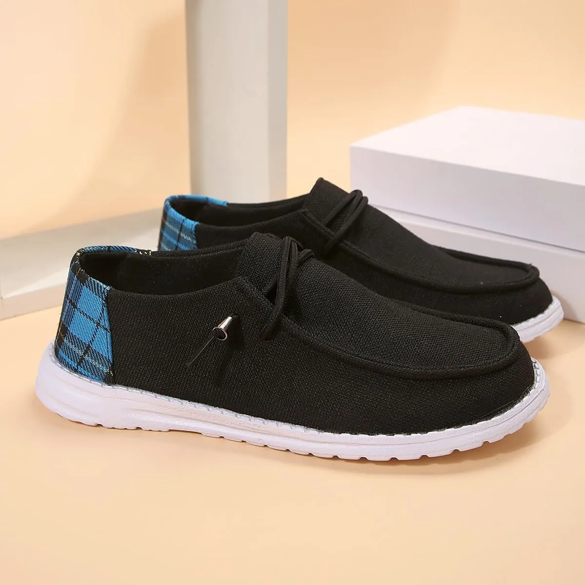 Women's Sunflower Print Canvas Casual Loafers Comfortable Light Weight Slip On Ultralight Sole Wide Boat Shoes Casual Lightweight Black Lace-Up Walking Flat Deck Shoes for Work and Traveling