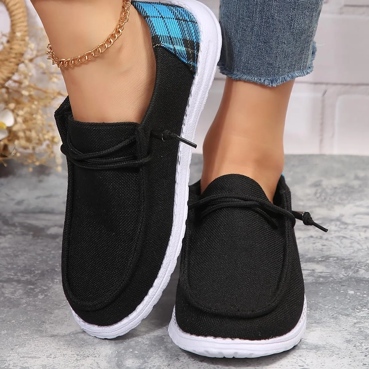 Women's Sunflower Print Canvas Casual Loafers Comfortable Light Weight Slip On Ultralight Sole Wide Boat Shoes Casual Lightweight Black Lace-Up Walking Flat Deck Shoes for Work and Traveling