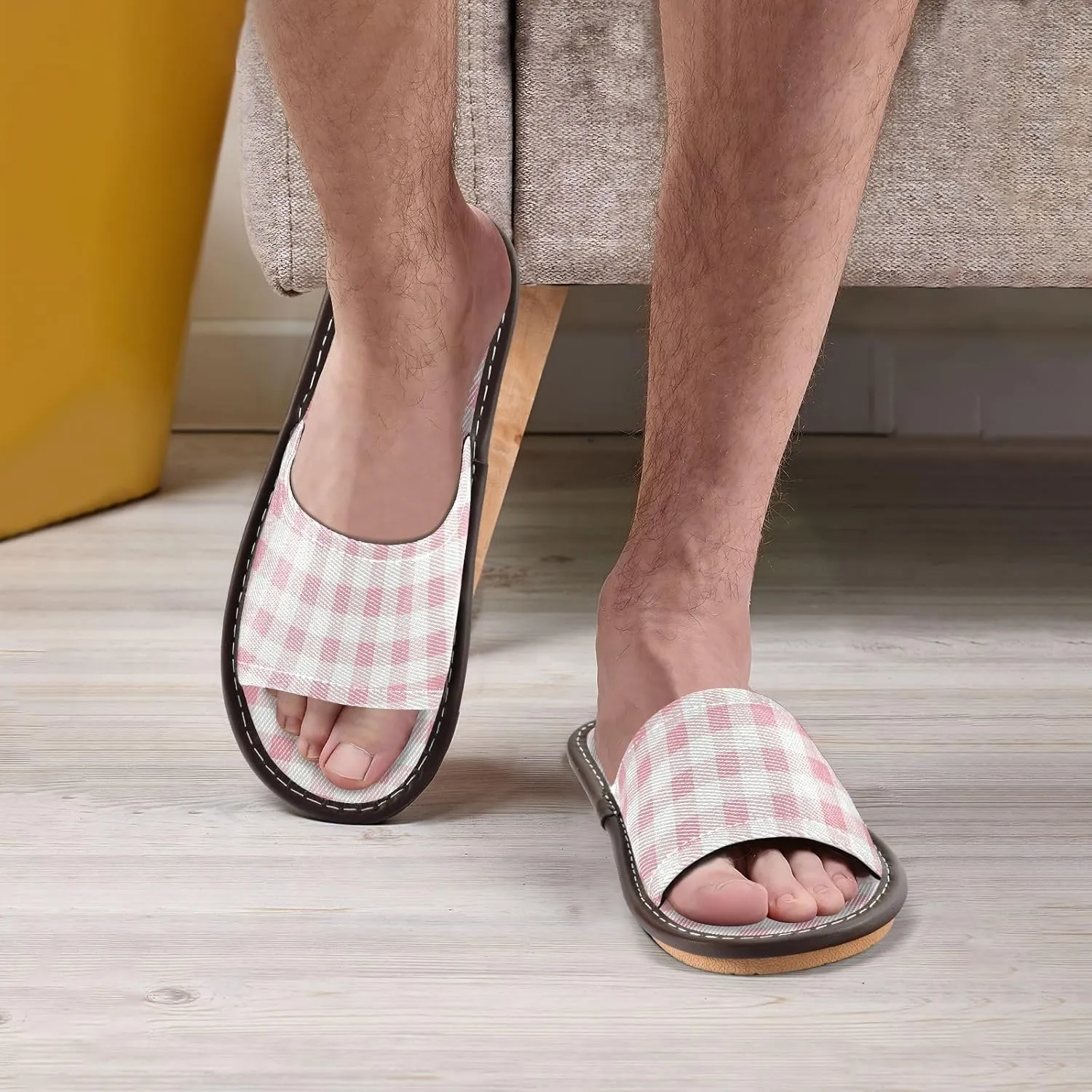 Yuiboo Pink Checkerboard Men Women Spa Slippers Portable Non Slip Sandals for Beach Hotel Bedroom
